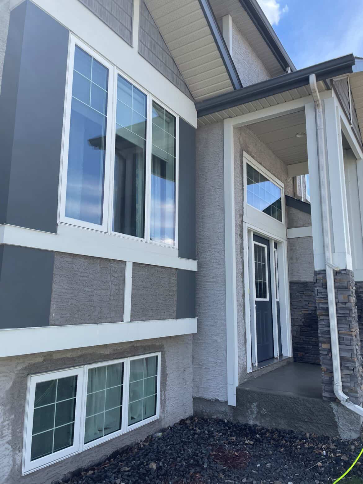 Sparkling clean exterior windows on a Winnipeg home